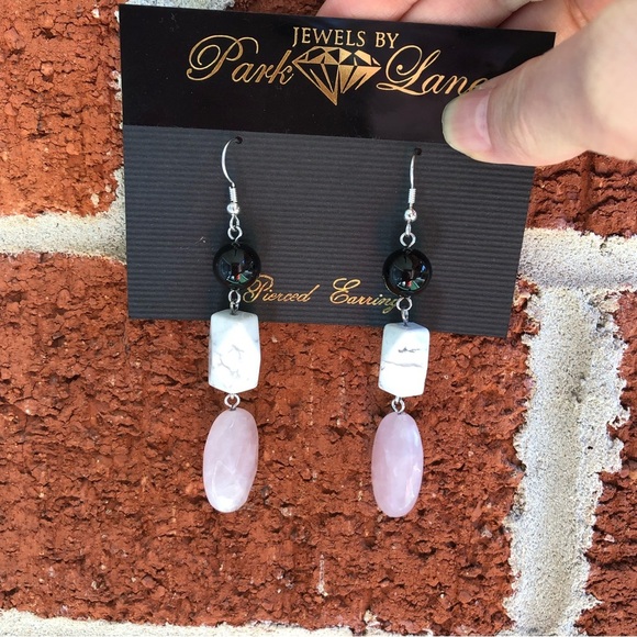 Park Lane Jewelry - Park Lane Jewelry Dangling Earrings Black, White Marble & Pink —#104